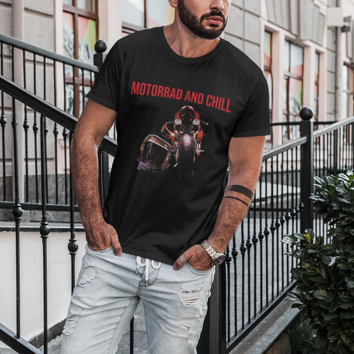 Motorrad and Chill - Basic Shirt Unisex